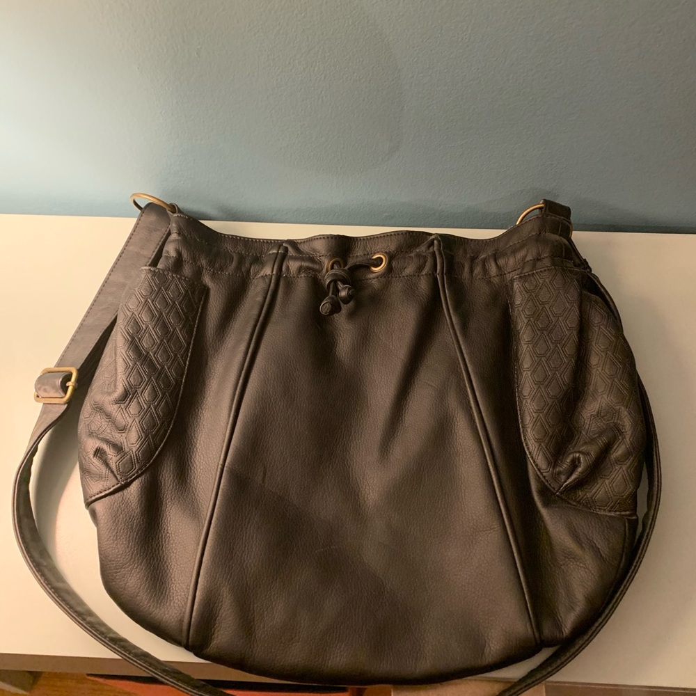 Volcom Purse - Picture 4 of 5
